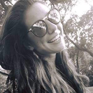 Meet your Posher, Melanie